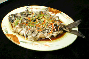 清蒸鱼美食特写