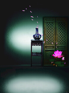 中式禅意花瓶与莲花摆件