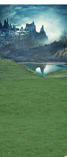 奇幻草地旁的梦幻城堡