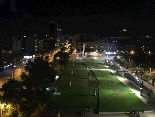 城市公园夜景俯瞰