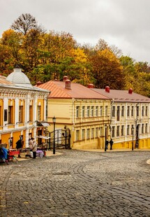 秋日欧式建筑广场景致