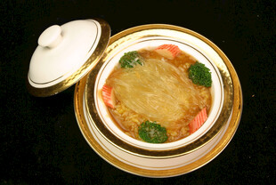 金汤鱼翅美食图