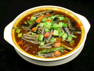 香辣美味鳝鱼煲