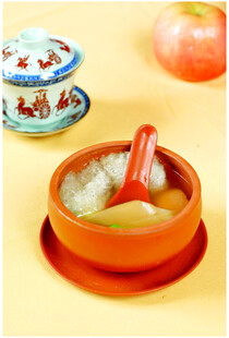 橙色碗装美味营养粥