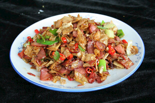 美味农家小炒肉