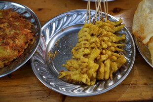 美味炸物与特色菜肴