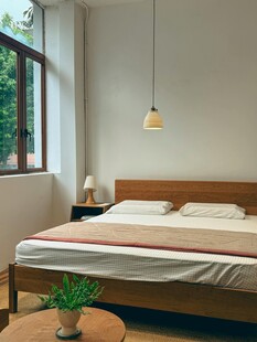 简约温馨卧室室内场景