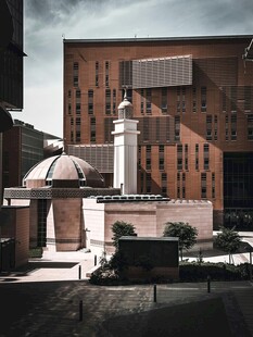 城市中的独特建筑景观