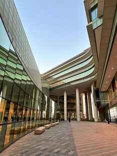 现代风格建筑户外空间