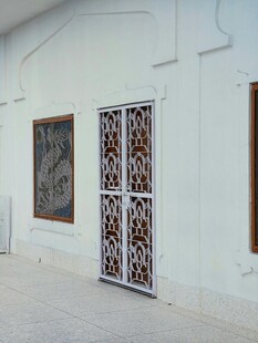独特花纹铁艺门