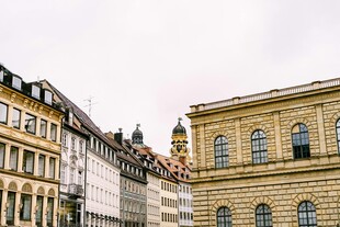  洲古典风格的城市建筑