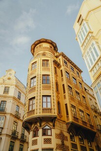 欧式转角建筑外观风采