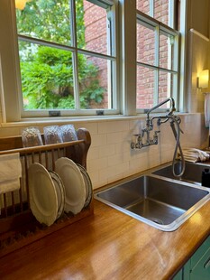 复古风厨房双水槽场景