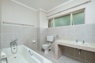 现代简约风格的卫浴空间