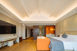 现代风格温馨舒适卧室