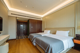 现代简约风格双床酒店房间