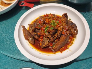 香煎荷花鱼