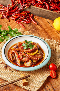 捞汁章鱼须 鲜香诱人