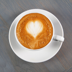 心形拉花咖啡特写