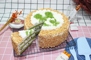 美味抹茶夹心蛋糕