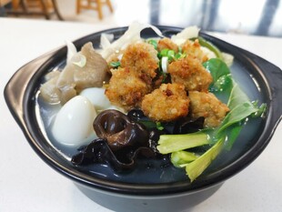 羊汤素丸子砂锅