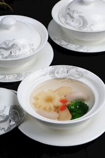 精致滋补鱼翅羹