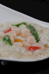 虾仁蔬菜粥特写