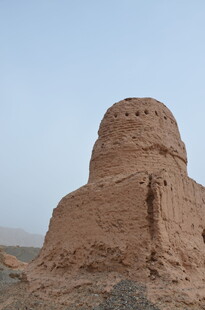 古老神秘的沙漠土筑建筑