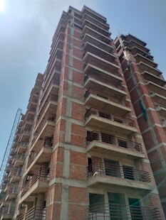 在建高层住宅楼外观