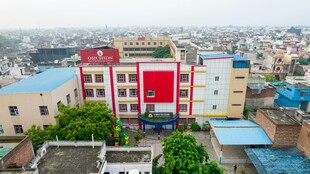 城市多彩建筑群景观