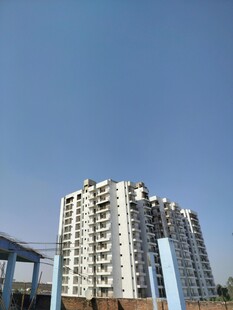 高层住宅楼外观景观