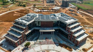 现代化建筑鸟瞰景观