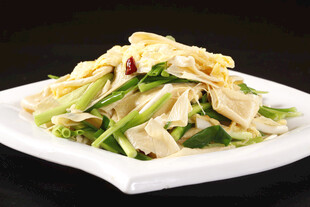 小葱豆筋柴鸡蛋