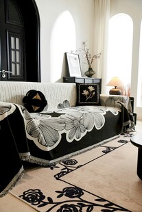 现代简约风客厅温馨一角