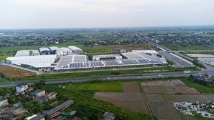 大型工厂全景俯瞰