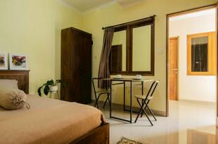 温馨简约卧室室内场景