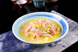 金汤鲜嫩鱿鱼丝