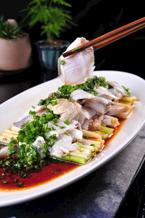 美味鲜香的凉拌白肉