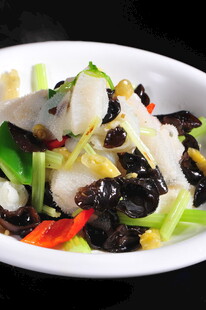 五彩时蔬炒鱼片