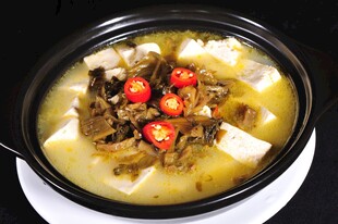 酸菜豆腐煲