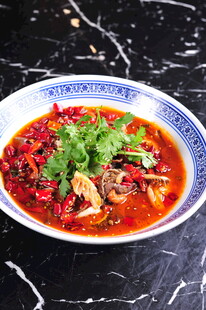 香辣可口的红油水煮肉片