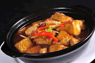 砂锅豆腐煲美味诱人
