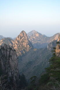 壮丽山景 尽显自然之美