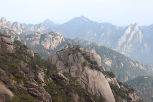 壮丽山景 奇峰罗列