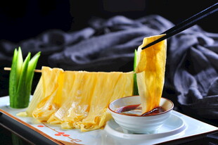 美味豆皮蘸料诱人品尝