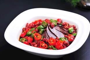香辣彩椒炒牛肉