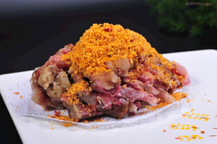 美味撒料烤肉拼盘