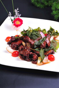 香辣美味爆炒牛肉