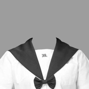 白色水手服上衣领口特写