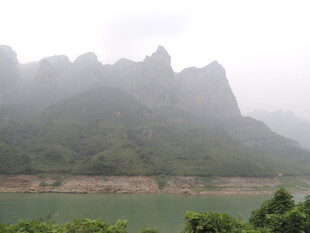 山水雾景 秀丽自然风光